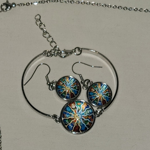 ZODIAC BOHEMIAN STYLE! PENDANT ON SILVER CHAIN! BRACELET ON SILVER CHAIN! EARRIN - Picture 5 of 5